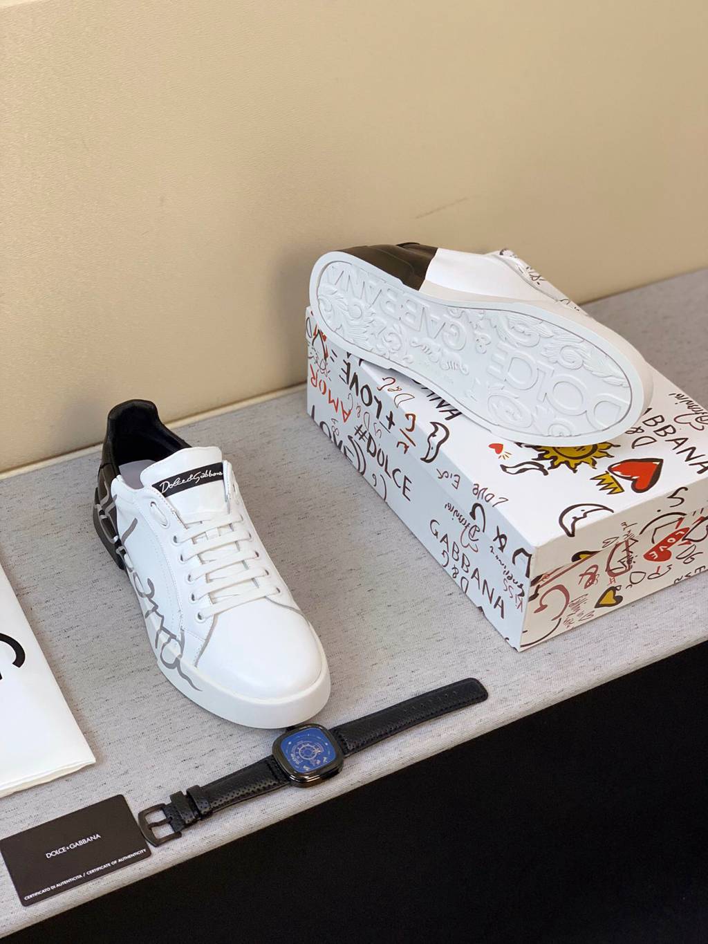 D*G sneaker